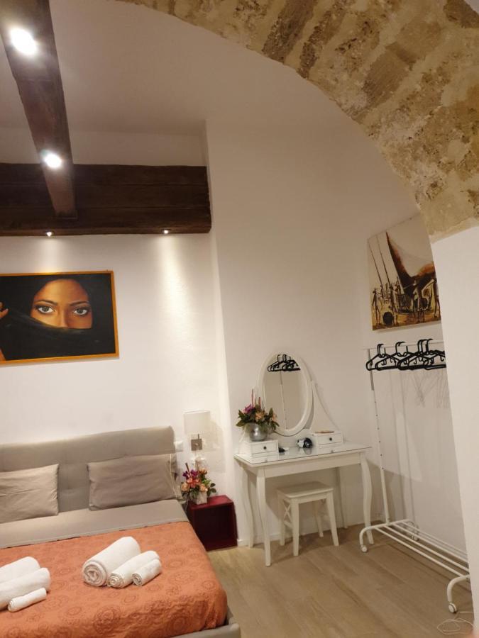 Garruba 101 Hotel Bari Buitenkant foto